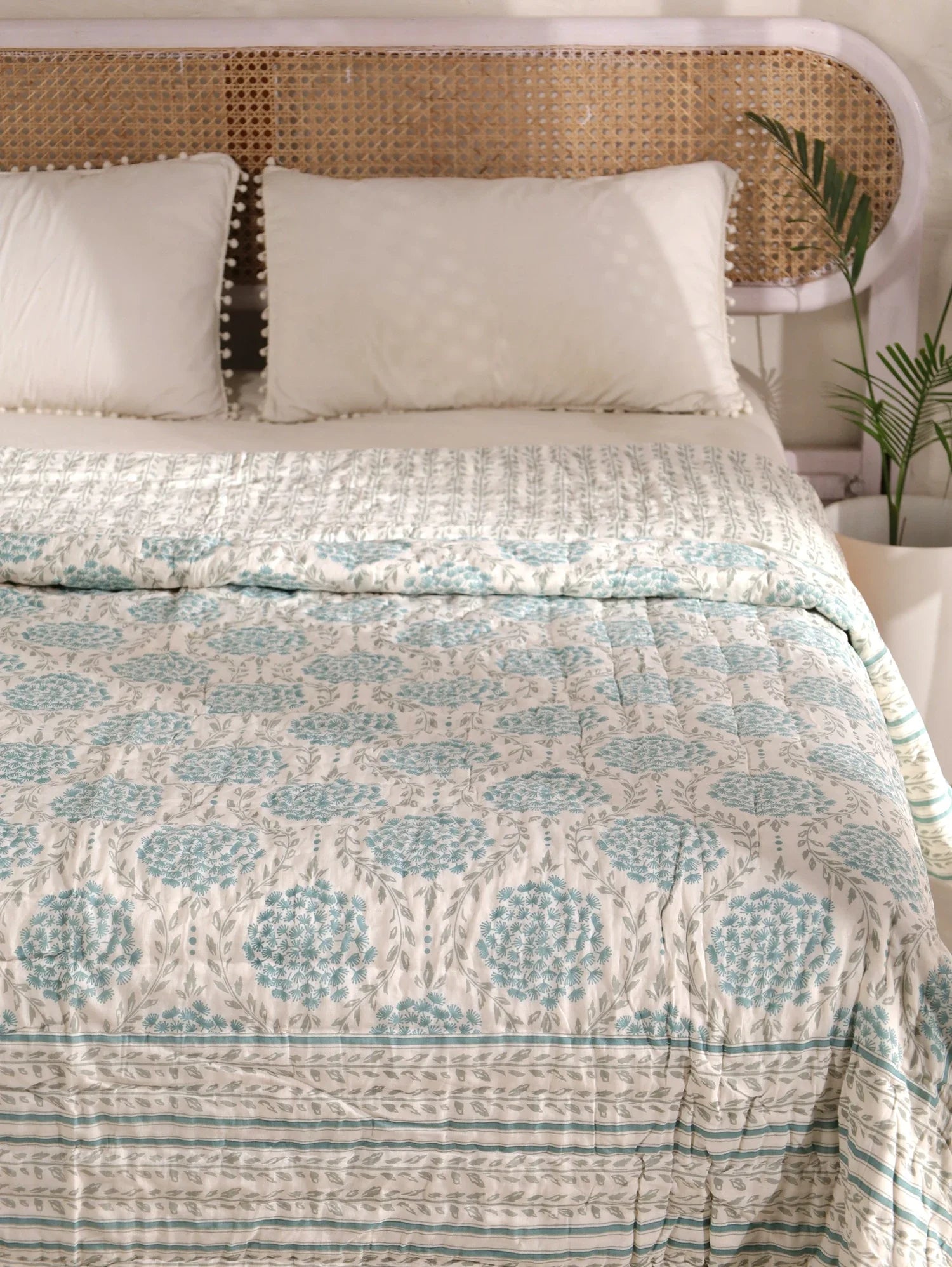 All Season Jaipuri Quilt | 100% Pure Cotton | Block Print | Double Bed - Rhea